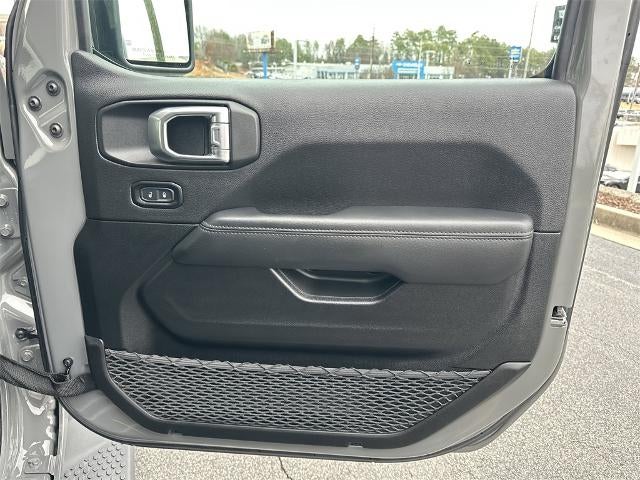 2023 Jeep Wrangler Sahara Altitude