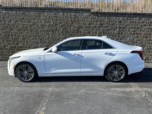 2022 Cadillac CT4 Premium Luxury