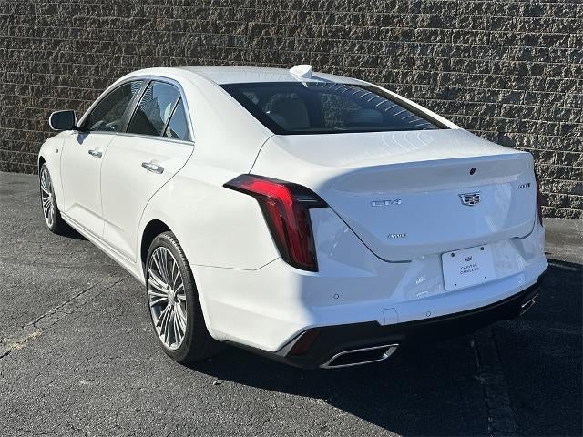 2022 Cadillac CT4 Premium Luxury