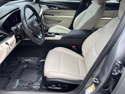2023 Cadillac CT4 Luxury