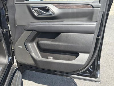 2022 Chevrolet Suburban LT