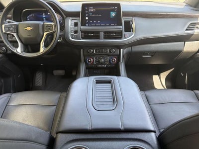 2022 Chevrolet Suburban LT
