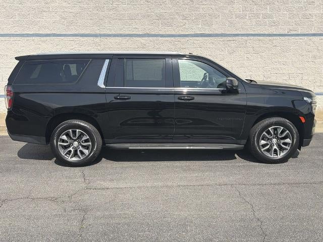 2022 Chevrolet Suburban LT