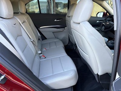 2023 Cadillac XT4 Luxury
