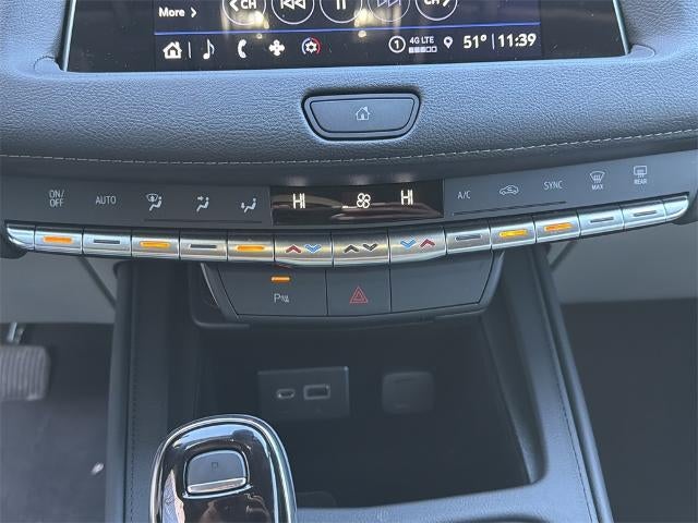 2023 Cadillac XT4 Luxury