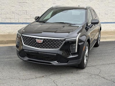 2025 Cadillac XT4 Premium Luxury