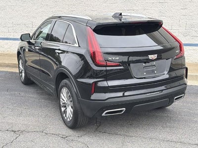 2025 Cadillac XT4 Premium Luxury
