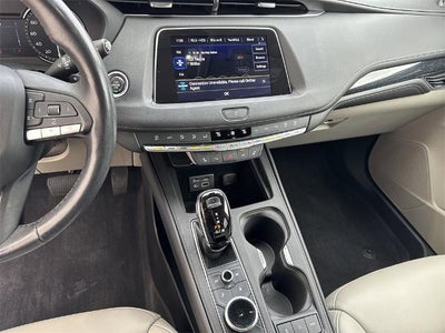 2023 Cadillac XT4 Premium Luxury