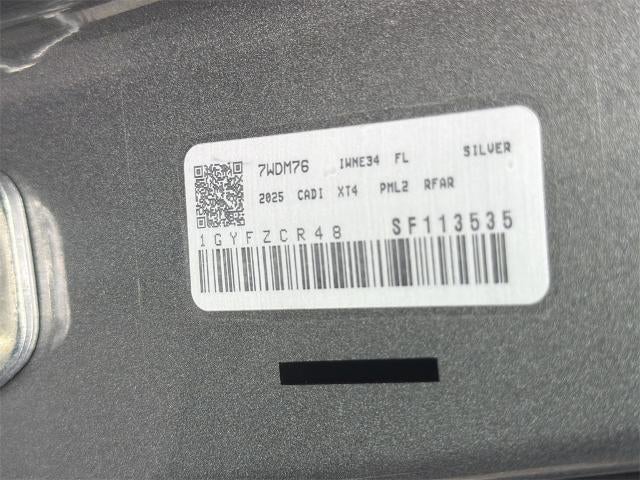 2025 Cadillac XT4 Premium Luxury