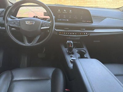 2025 Cadillac XT4 Premium Luxury