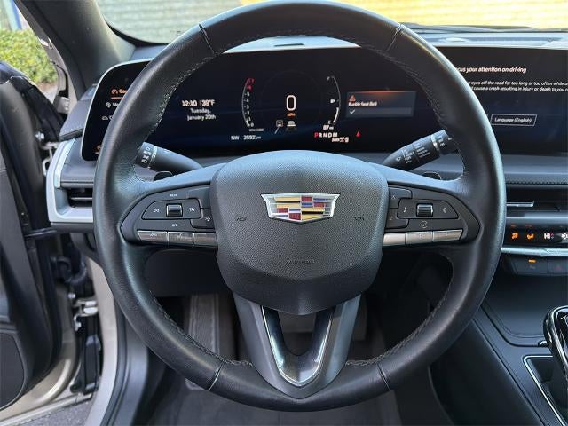 2025 Cadillac XT4 Premium Luxury