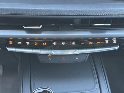 2025 Cadillac XT4 Premium Luxury