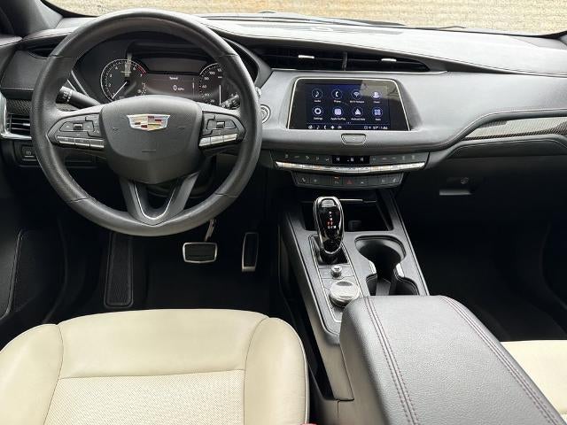 2023 Cadillac XT4 Sport