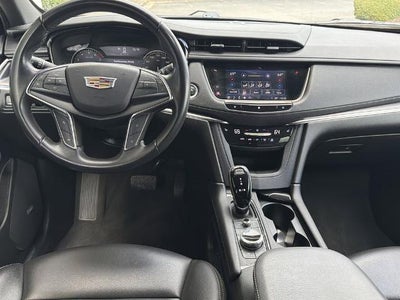 2021 Cadillac XT5 Luxury