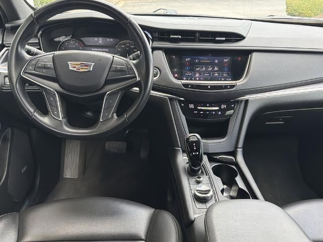 2021 Cadillac XT5 Luxury