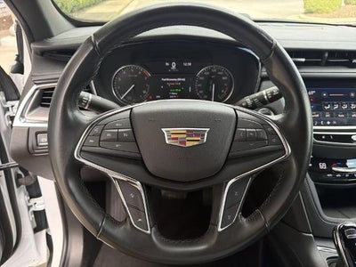 2021 Cadillac XT5 Luxury