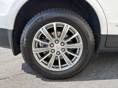 2017 Cadillac XT5 Luxury FWD
