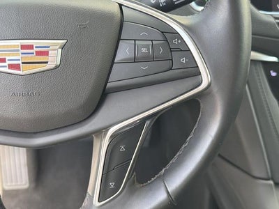 2017 Cadillac XT5 Luxury FWD