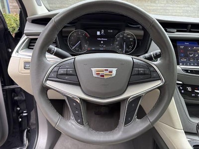 2023 Cadillac XT5 Premium Luxury