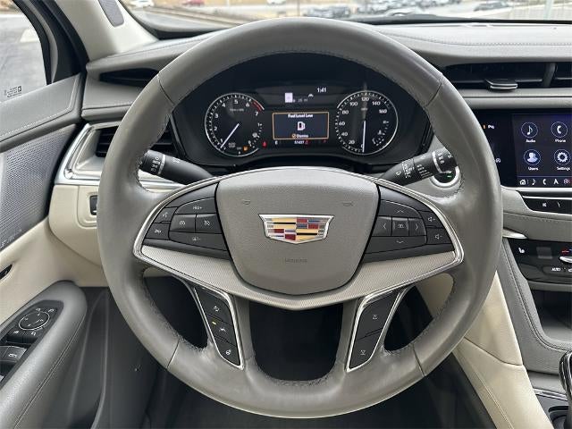 2020 Cadillac XT5 Premium Luxury