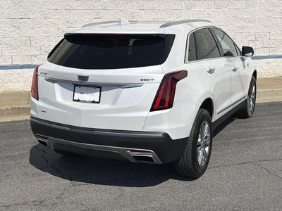 2022 Cadillac XT5 Premium Luxury