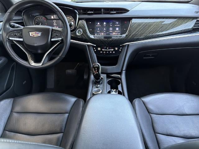 2022 Cadillac XT6 Premium Luxury