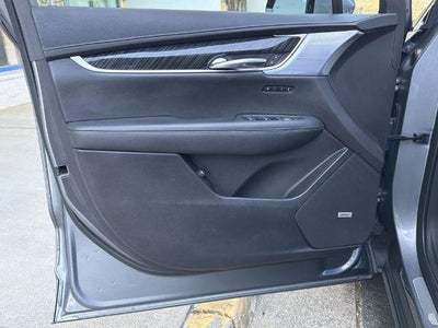 2022 Cadillac XT6 Premium Luxury