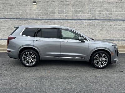 2025 Cadillac XT6 Premium Luxury