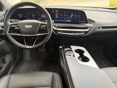 2024 Cadillac LYRIQ Tech