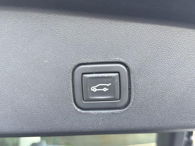 2024 Cadillac LYRIQ Sport 1