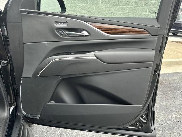 2021 Cadillac Escalade Luxury