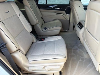 2022 Cadillac Escalade Premium Luxury