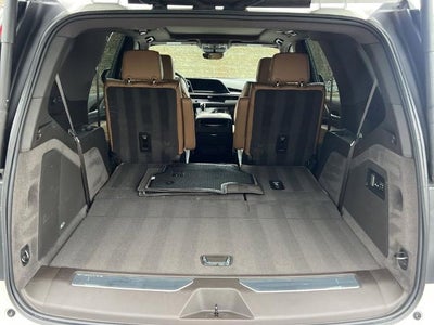 2022 Cadillac Escalade Premium Luxury