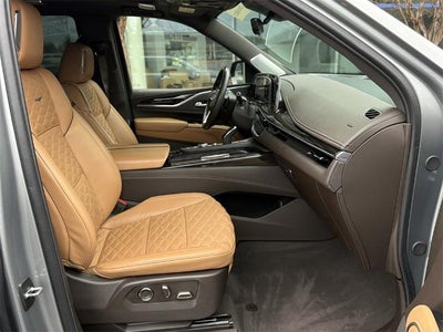 2024 Cadillac Escalade Sport