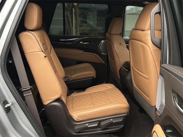 2024 Cadillac Escalade Sport