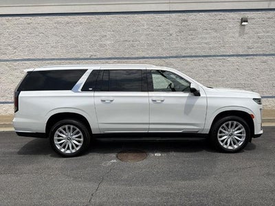 2023 Cadillac Escalade ESV Luxury