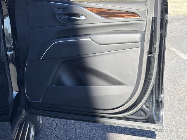 2023 Cadillac Escalade ESV Premium Luxury