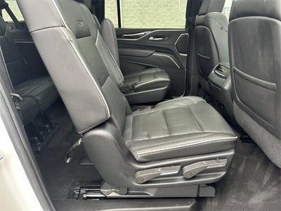 2022 Cadillac Escalade ESV Premium Luxury