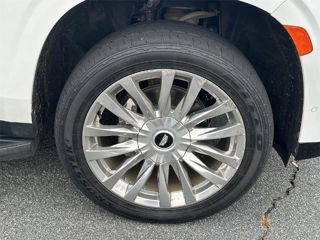 2022 Cadillac Escalade ESV Premium Luxury