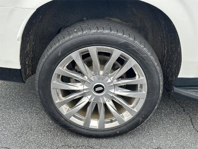 2022 Cadillac Escalade ESV Premium Luxury