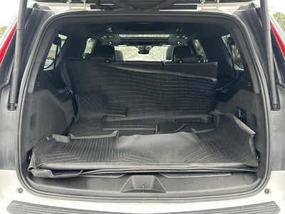 2022 Cadillac Escalade ESV Premium Luxury