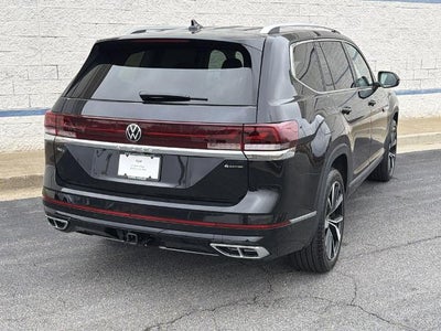 2026 Volkswagen Atlas 2.0T SEL Premium R-Line