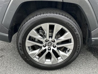 2022 Toyota RAV4 XLE Premium