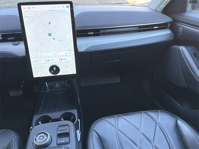 2022 Ford Mustang Mach-E California Route 1