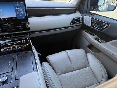 2022 Lincoln Navigator Reserve