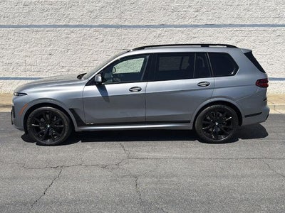 2024 BMW X7 xDrive40i