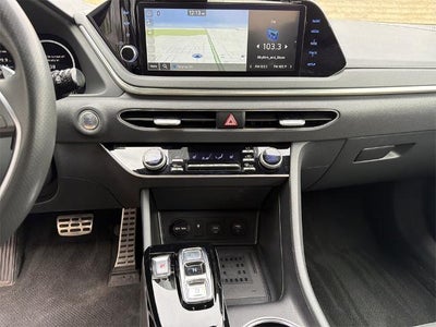 2022 Hyundai Sonata SEL Plus