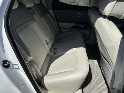 2024 Genesis GV60 Standard