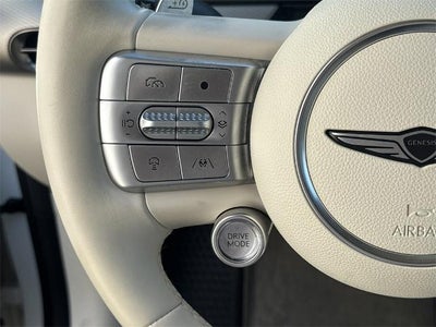 2024 Genesis GV60 Standard