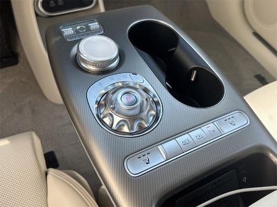 2024 Genesis GV60 Standard